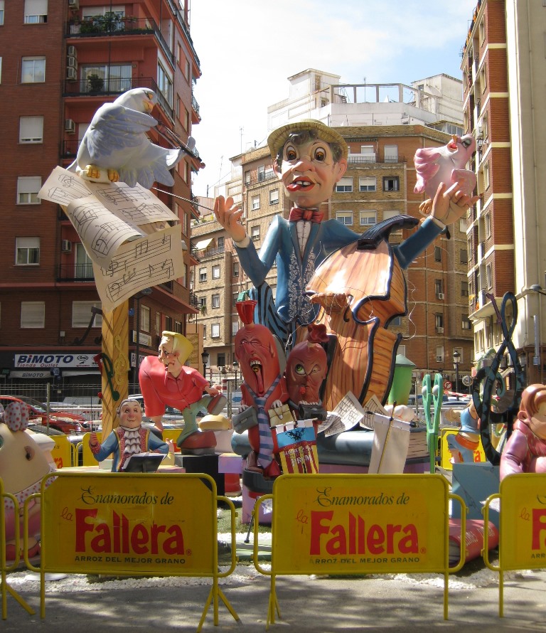 Totfalles: Av. Pérez Galdós-Calixto III